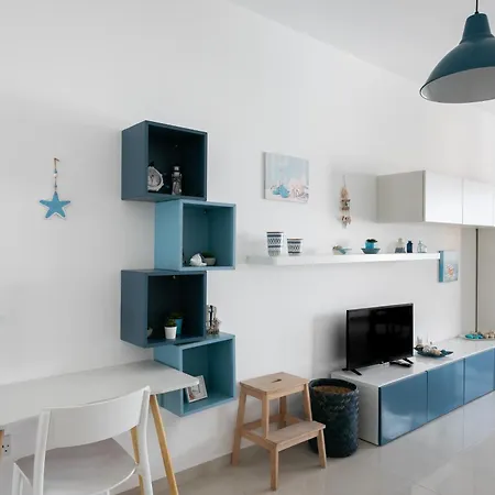 Seaside Near Bugibba Centre & Promenade * St. Paul's Bay