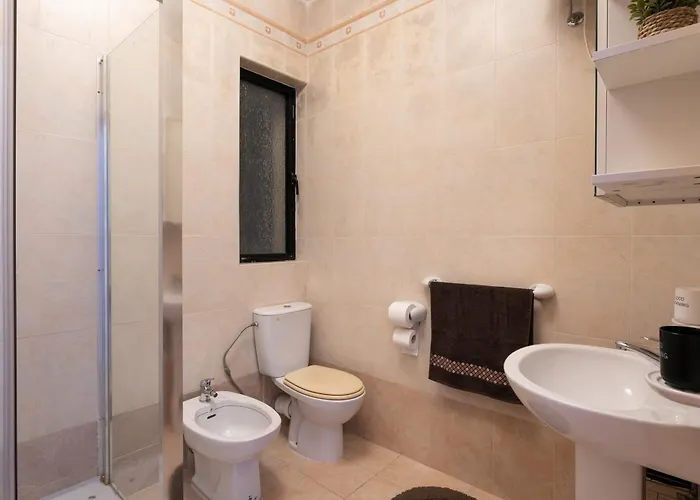 Seaside Near Bugibba Centre & Promenade * Σεντ Πόλς Μπέι